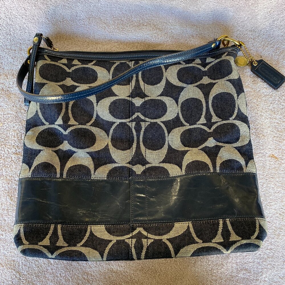 Coach Signature Canvas & Leather Hobo Shoulder Bag (Style No. D0873-12549) - Picture 2 of 8